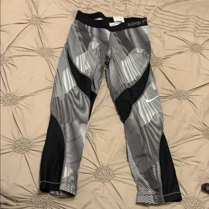 Nike workout leggings